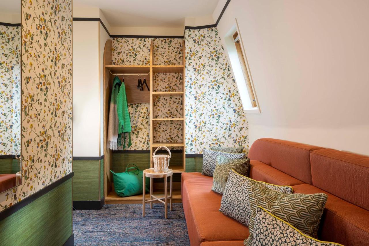 Comfort Queen Room